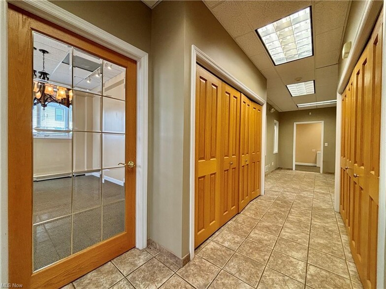 More Photos Of 3312 Lake Ave, Ashtabula Office For Sale