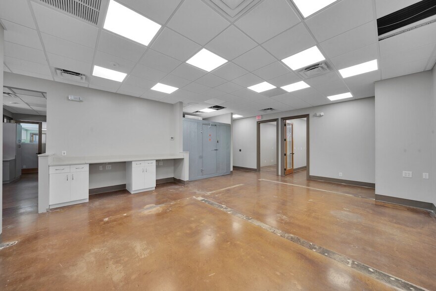 More Photos Of 6061 NE 14th Ave, Fort Lauderdale Medical For Lease