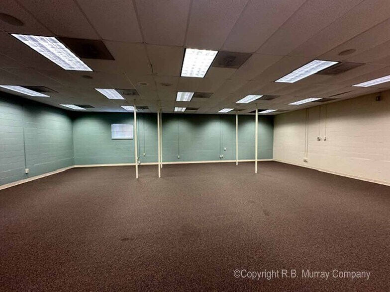 More Photos Of 1730 E Portland St, Springfield Medical For Sale