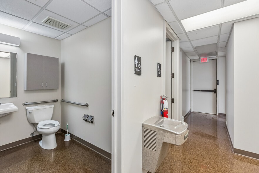 More Photos Of 9630 S Tryon St, Charlotte Bank For Sale
