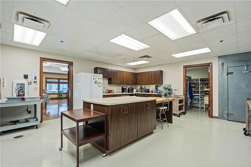 More Photos Of 301 Franciscan Way, Savannah Religious Facility For Sale