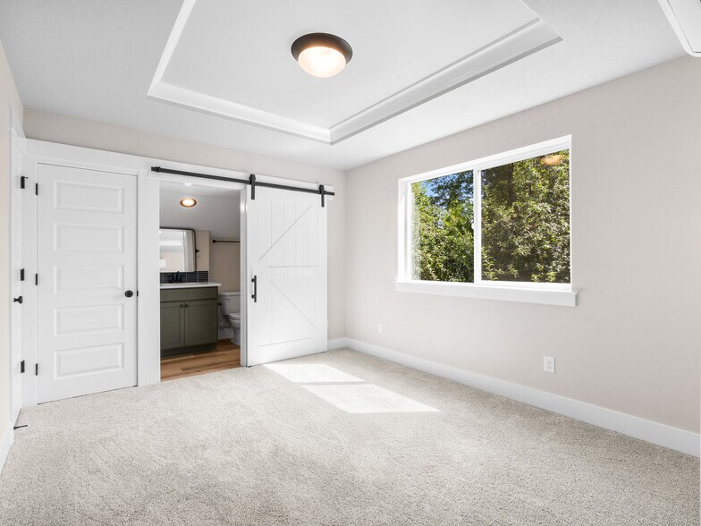 More Photos Of , Portland Multifamily For Sale
