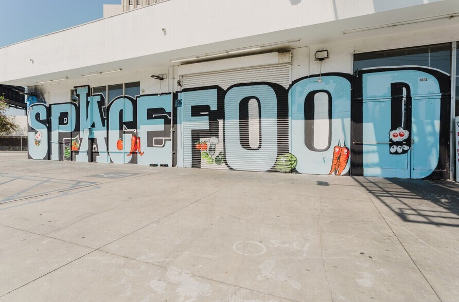 More Photos Of 3615 W Beverly Blvd, Los Angeles Freestanding For Lease
