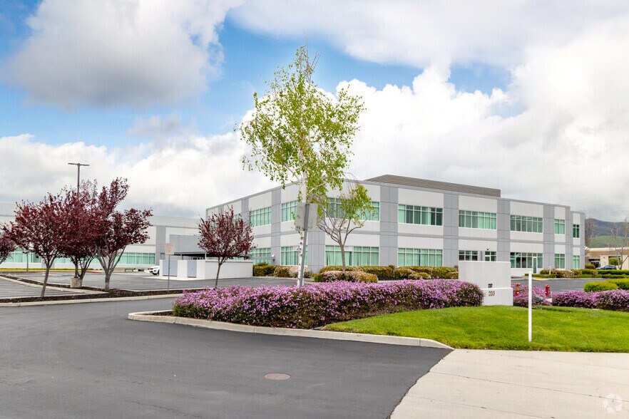 More Photos Of 237 S Hillview Dr, Milpitas Research And Development For Lease