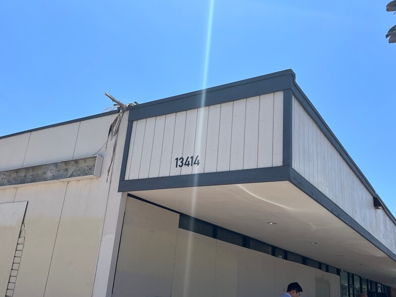 More Photos Of 13414 Ramona Blvd, Baldwin Park Storefront For Lease