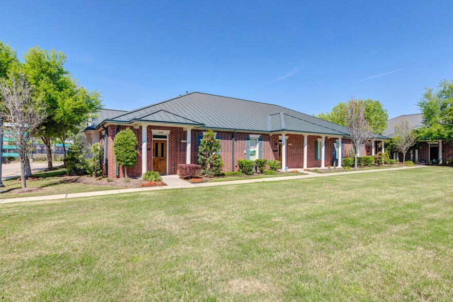 More Photos Of 4501 Cartwright Rd, Missouri City Unknown For Lease