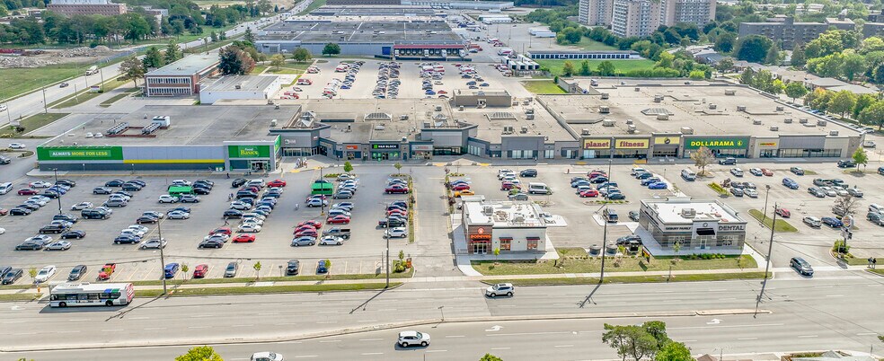 More Photos Of 1299 Oxford St E, London General Retail For Sale