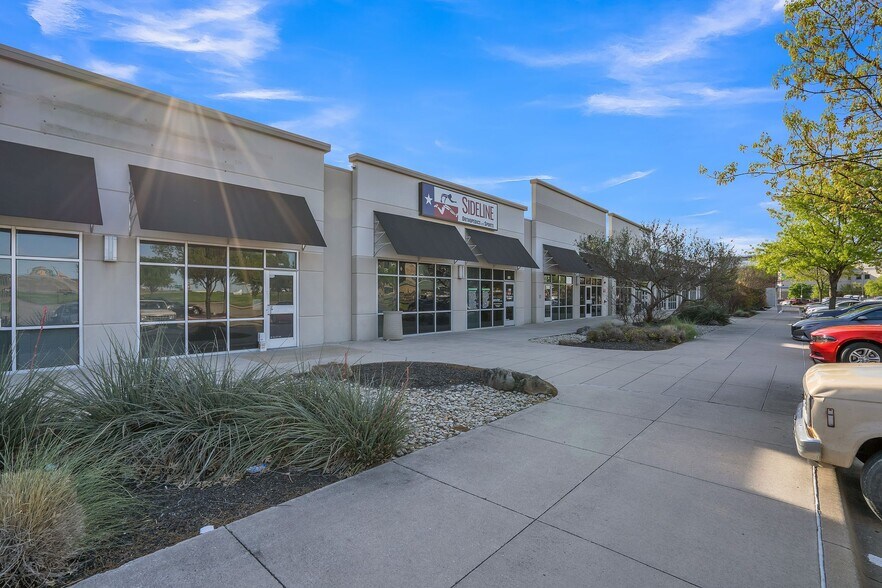 More Photos Of 3920 W Wheatland Rd, Dallas Medical For Lease