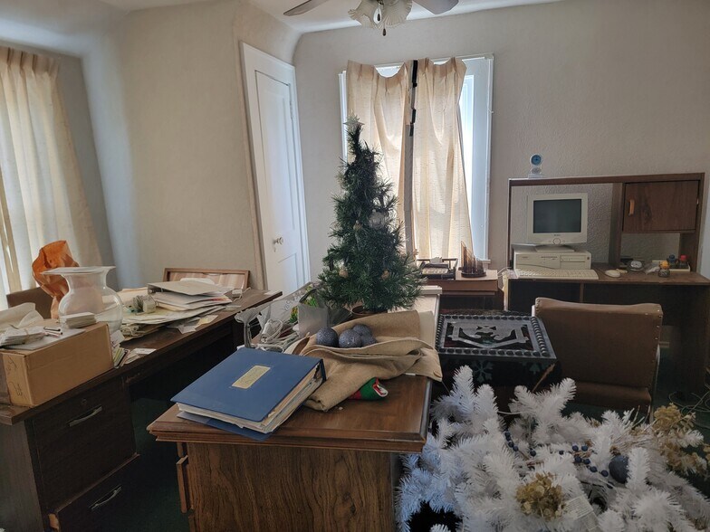 More Photos Of 115 W Blue Ridge St, Stuart Office For Sale