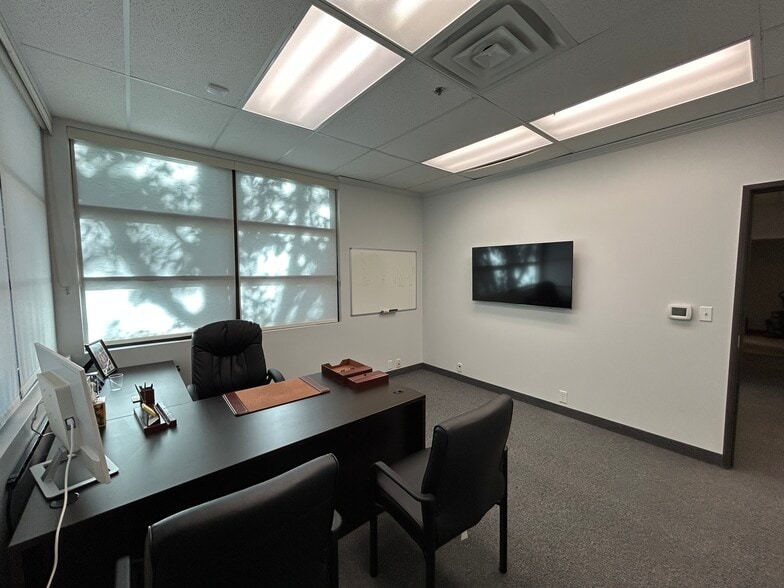 More Photos Of 4700 Dexter Dr, Plano Medical For Lease