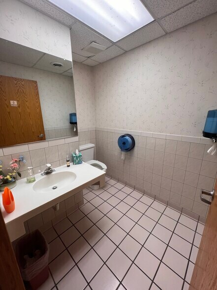 More Photos Of 6140 Transit Rd, Depew Medical For Sale