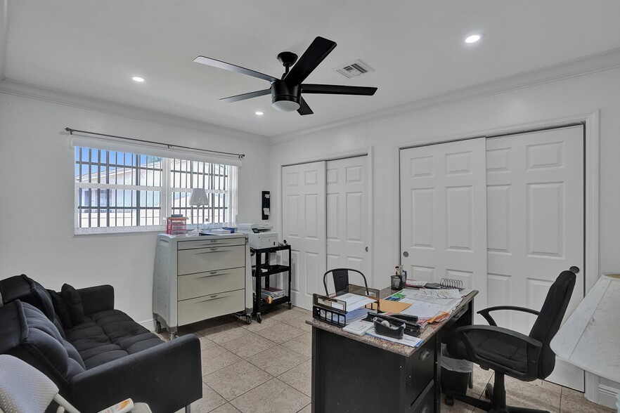 More Photos Of 4200 NE 19th Ave, Pompano Beach Assisted Living For Sale