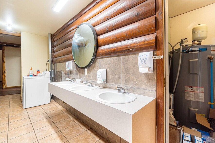 More Photos Of 1747 Nahmint Rd, Qualicum Beach Lodge Meeting Hall For Sale