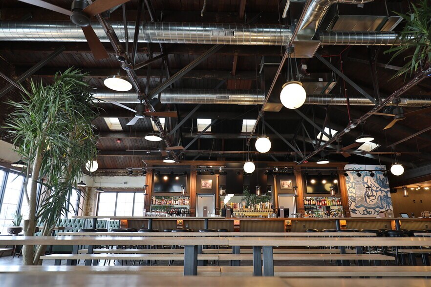 More Photos Of 2915 W 44th Ave, Denver Restaurant For Sale