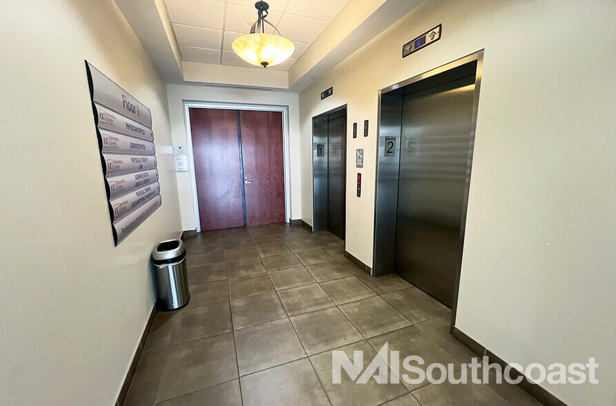 More Photos Of 180 John F Kennedy Dr, Atlantis Medical For Lease