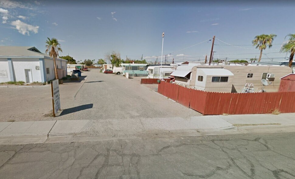 More Photos Of 100 W 25th St, Yuma Manufactured Housing Mobile Home Park For Sale