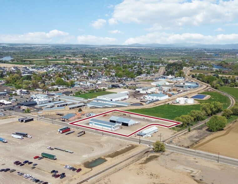 More Photos Of 445 NW 16th St, Fruitland Industrial For Sale