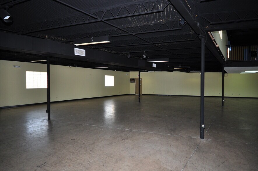 More Photos Of 2303 N Ponce de Leon Blvd, Saint Augustine Unknown For Lease