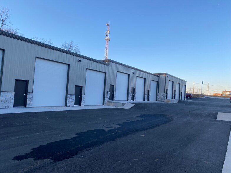 More Photos Of 7080 Ensign Dr, Parkville Warehouse For Sale