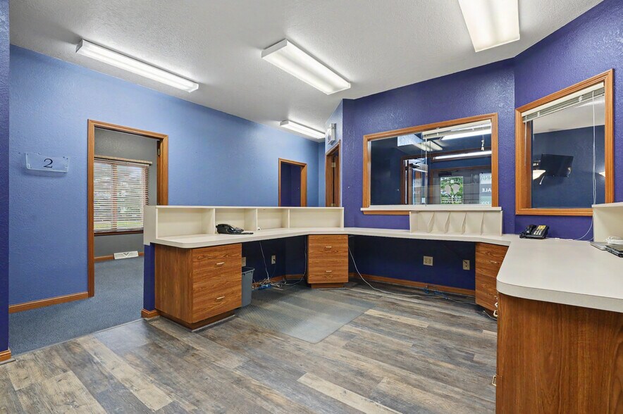 More Photos Of 819 Southwestern Run, Youngstown Medical For Sale