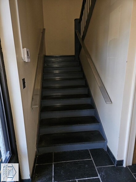 More Photos Of 2611 Riverside Dr, Bassett Office For Sale