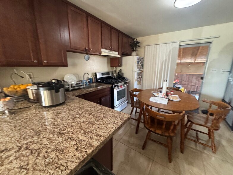 More Photos Of 19465 Meekland Ave, Cherryland Apartments For Sale