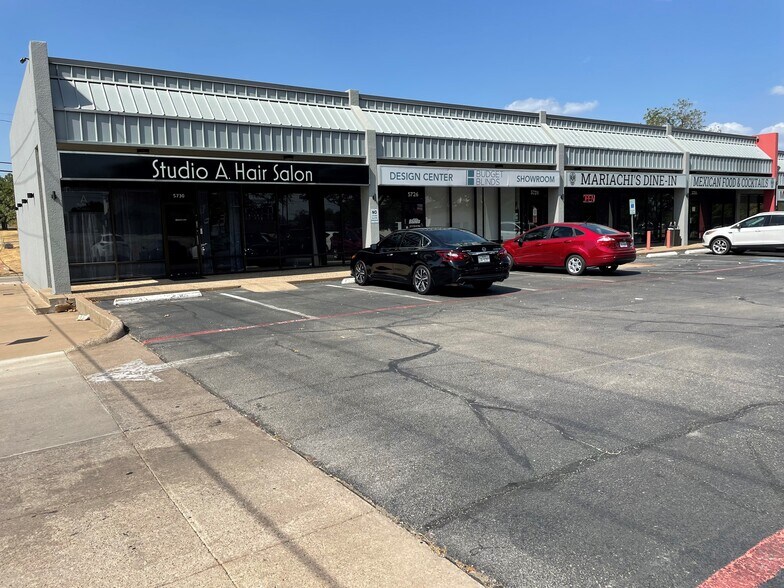 More Photos Of 5700-5730 Locke Ave, Fort Worth Unknown For Lease