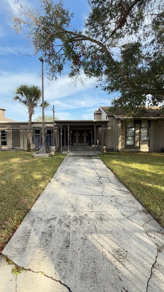 More Photos Of 5000 Silver Star Rd, Orlando Specialty For Sale