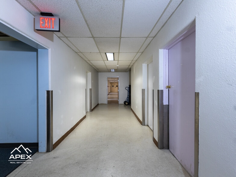 More Photos Of 1233 Uinta St, Evanston Office For Sale