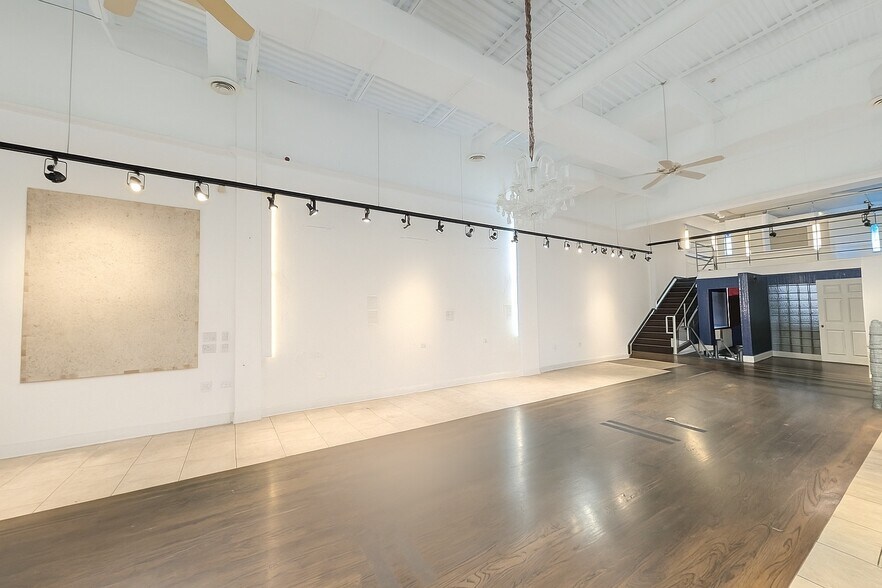 More Photos Of 1847-1849 2nd St, Highland Park Storefront For Lease