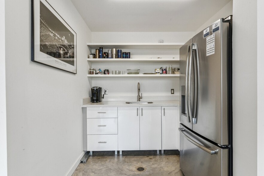 More Photos Of 8616 Oak St, New Orleans Apartments For Sale