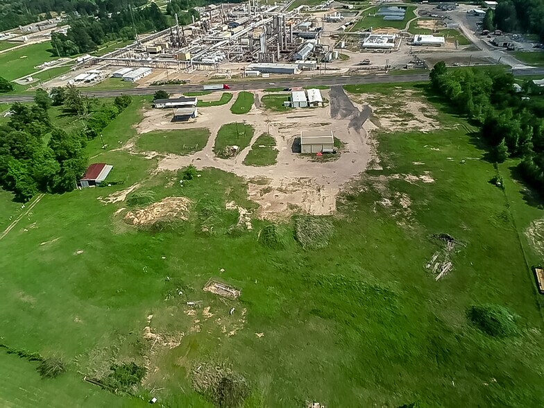 More Photos Of 2617 US Highway 79 N, Carthage Industrial For Sale