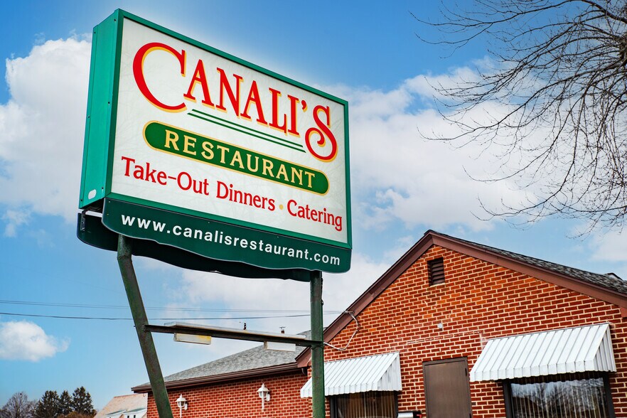 More Photos Of 126 Mariaville Rd, Schenectady General Retail For Sale