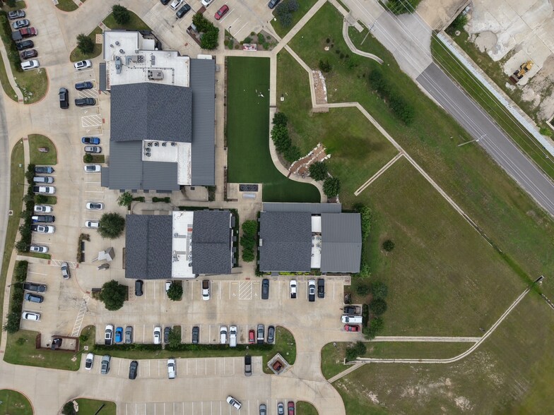 More Photos Of 1551 Greens Prairie Rd W, College Station Storefront Retail Office For Sale