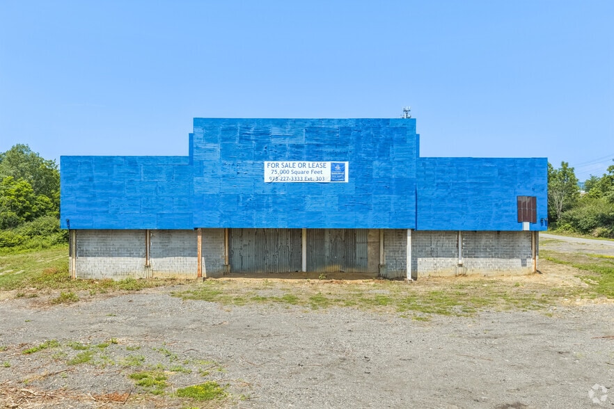 More Photos Of 93 Route 31, Washington Warehouse For Sale