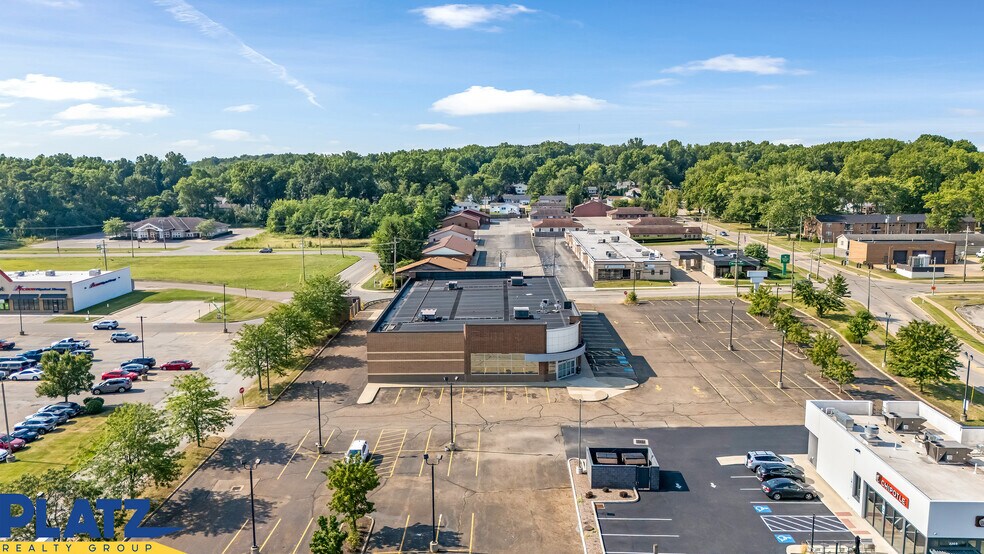 More Photos Of 2229 E State St, Salem Drugstore For Sale