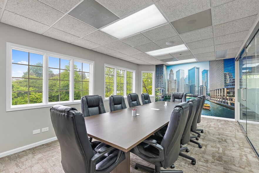 More Photos Of 1015-1025 W Wise Rd, Schaumburg Office For Sale