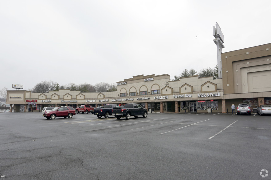 Primary Photo Of 1460-1504 State Route 23 N, Wayne Unknown For Lease