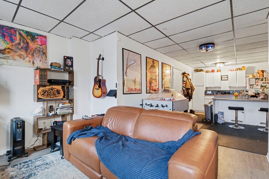 More Photos Of 31 N Washington St, Oxford Storefront Retail Residential For Sale