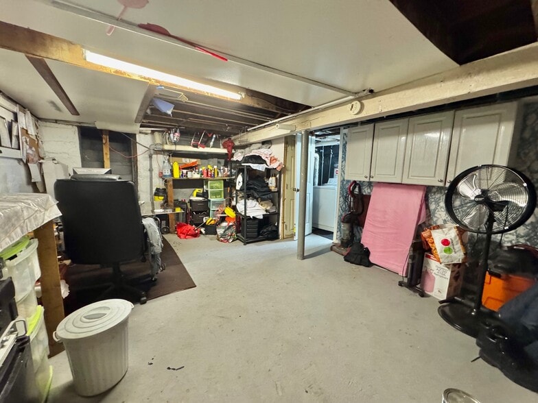 More Photos Of 91-08 Sutter Ave, Ozone Park Storefront Retail Residential For Sale