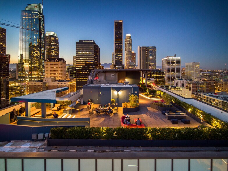 More Photos Of 801 S Hope St, Los Angeles Apartments For Lease