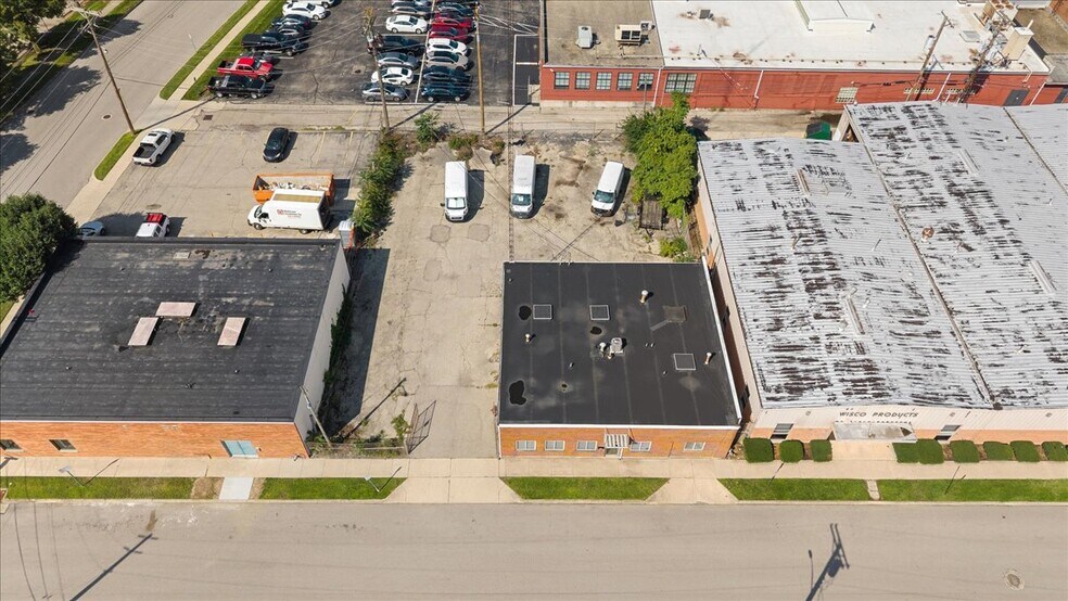 More Photos Of 115 Commercial St, Dayton Warehouse For Sale