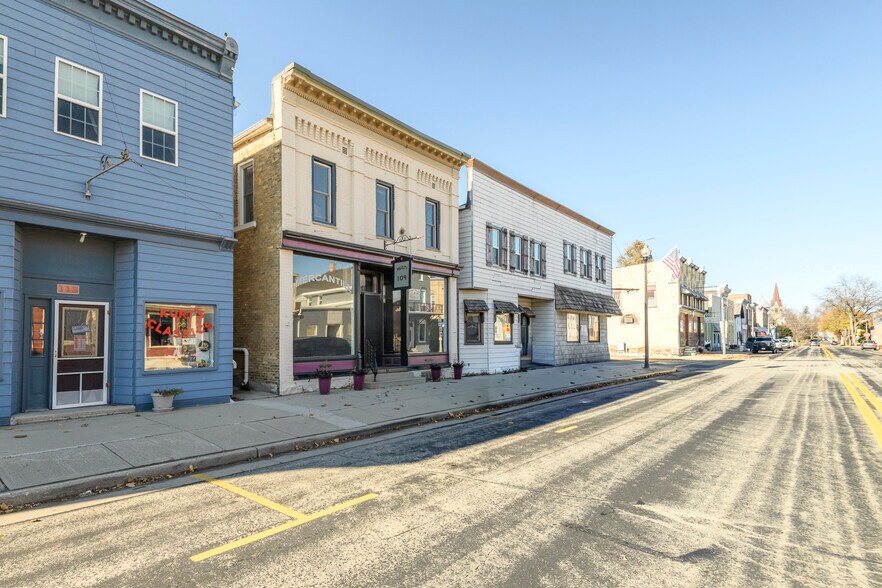 More Photos Of 109 S Lake St, Hustisford Storefront Retail Residential For Sale