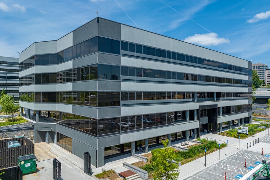 More Photos Of 1150 Lake Hearn Dr NE, Atlanta Unknown For Lease