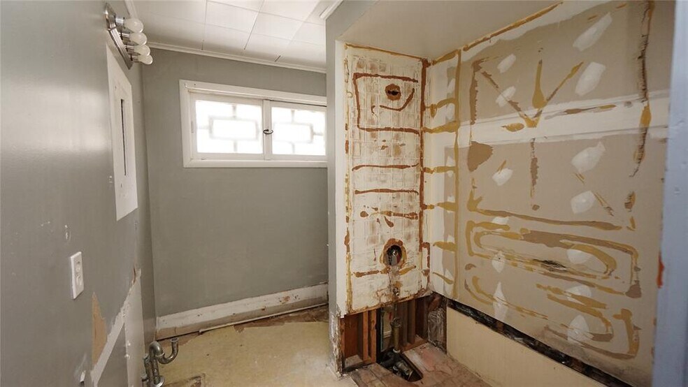 More Photos Of 6 Dedrick Hill Rd, Binghamton Apartments For Sale