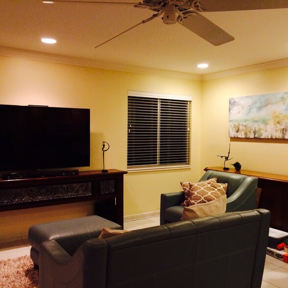 More Photos Of 749 NE 16th Ave, Fort Lauderdale Apartments For Sale