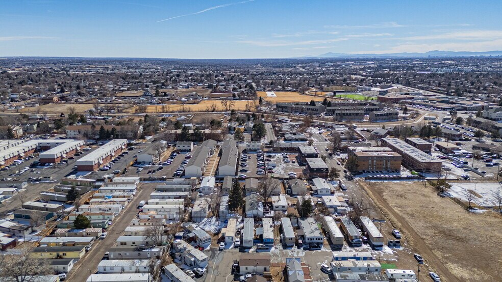 More Photos Of 1434 Idalia Ct, Aurora Manufactured Housing Mobile Home Park For Sale