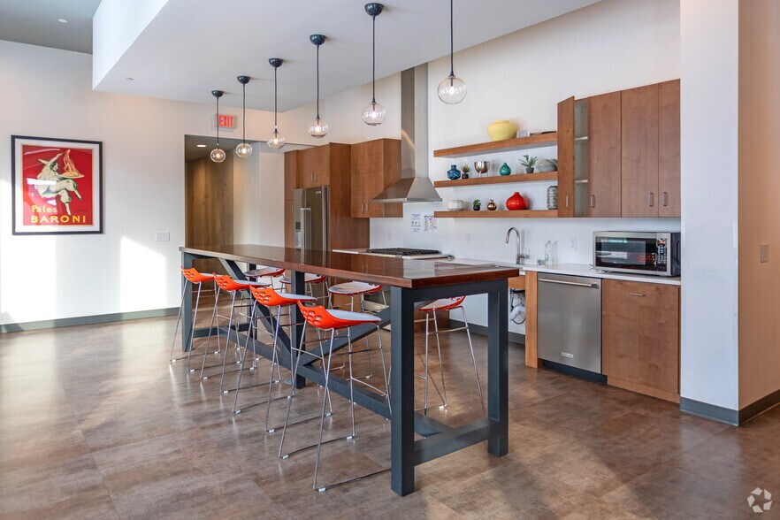 More Photos Of 811 Washington Ave S, Minneapolis Apartments For Lease