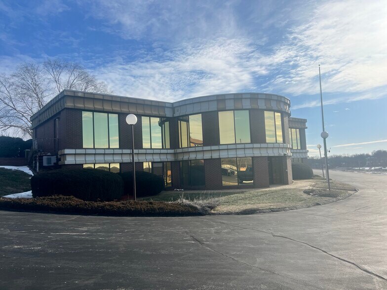 Primary Photo Of 1080 Caroline Dr, Washington Office For Sale