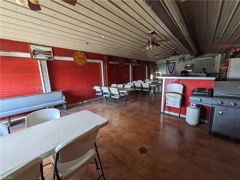 More Photos Of 1851 S Broadway, Geneva Bar For Sale